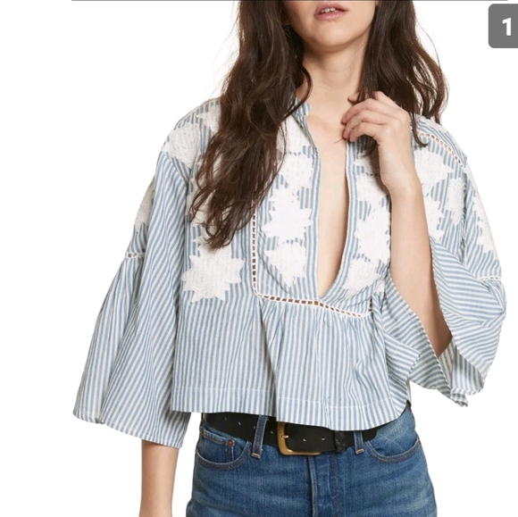 Free People Tops - FREE PEOPLE STRIPED EMBROIDERED TOP, SIZE S